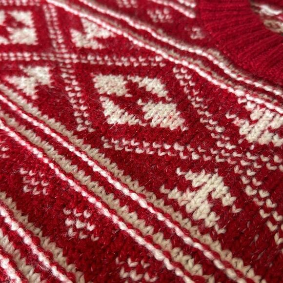 American Eagle Fairisle Sweater Christmas sz Medium NWT - Picture 8 of 10
